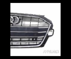 MASCHERINA ANTERIORE AUDI A4 Berlina (8W2) 8W08536