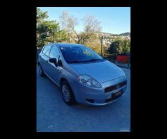 Fiat Grande Punto si Neopat - Garanzia 12 mesi