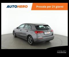 MERCEDES-BENZ A 180 YJ08264