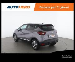 RENAULT Captur WD32670 - 4