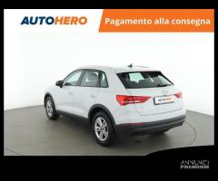 AUDI Q3 DP32316