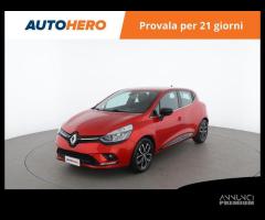 RENAULT Clio AZ07130 - 1