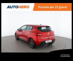 RENAULT Clio AZ07130 - 4