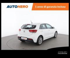 KIA Rio LM84634