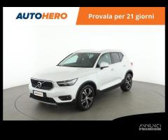 VOLVO XC40 PY14720 - 1