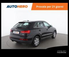 AUDI Q3 HC31695