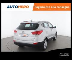 HYUNDAI iX35 RU02979