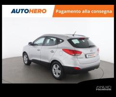 HYUNDAI iX35 RU02979 - 4