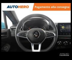 RENAULT Clio RD64740 - 12