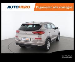 HYUNDAI Tucson VH82694