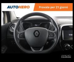 RENAULT Captur WF90201 - 12