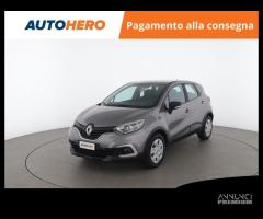 RENAULT Captur AY86839