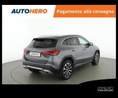 MERCEDES-BENZ GLA 220 TG63397