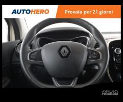 RENAULT Captur CB01895 - 12