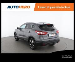 NISSAN Qashqai AL14386