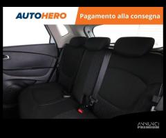 RENAULT Captur AU46396 - 9