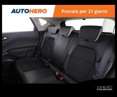 RENAULT Captur YS98693 - 9