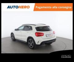 MERCEDES-BENZ GLA 200 AG25783