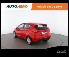 FORD Fiesta YF67518