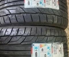 Coppia pneumatici nuovi 265 35 18 nitto