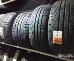 275 30 20 e 245 35 20 pirelli invernali usate