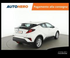 TOYOTA C-HR EU68707