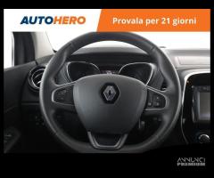 RENAULT Captur WD32670 - 12