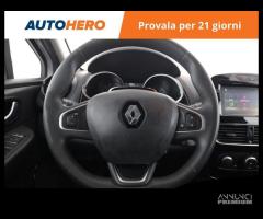 RENAULT Clio MZ02485 - 12