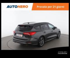 FORD Focus YF38744 - 5