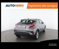 TOYOTA C-HR LU06195