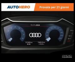 AUDI A1 XM16560 - 12