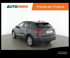 AUDI Q3 LL81327