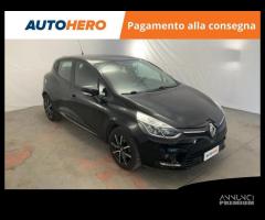 RENAULT Clio XV72610 - 6