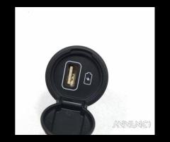 PORTA USB HYUNDAI Kona Serie 96125-D3000 (17>) - 3