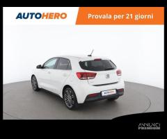 KIA Rio XM14109