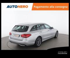 MERCEDES-BENZ C 220 EN58233