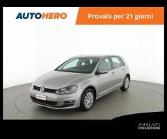 VOLKSWAGEN Golf CW84243