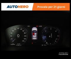 VOLVO XC40 PY14720 - 11