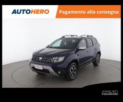 DACIA Duster UK04520