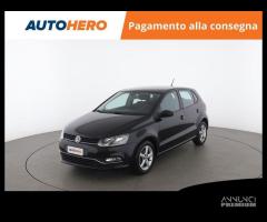 VOLKSWAGEN Polo YC35551