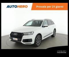 AUDI Q7 UL02701