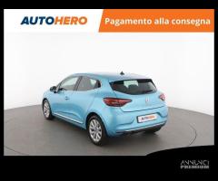 RENAULT Clio RD64740