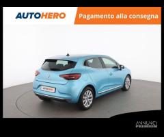 RENAULT Clio RD64740