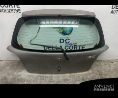 PORTELLONE POSTERIORE COMPLETO TOYOTA Yaris Serie