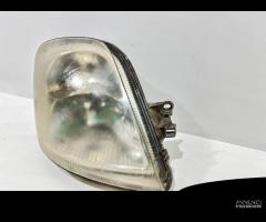 FARO ANTERIORE DESTRO RENAULT Master 3Â° Serie (03