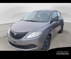 Lancia Ypsilon S1M My24 1.0 Firefly 70 CvStar...