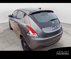 Lancia Ypsilon S1M My24 1.0 Firefly 70 CvStar...