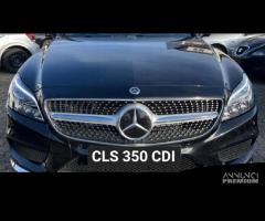 Mercedes CLS AMG W218 PRZOD completo