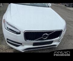 VOLVO XC90 MOMENTUM Muso musata frontale completo