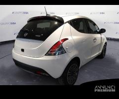 Lancia Ypsilon 11M My23 1.0 Firefly 70 CvStar...